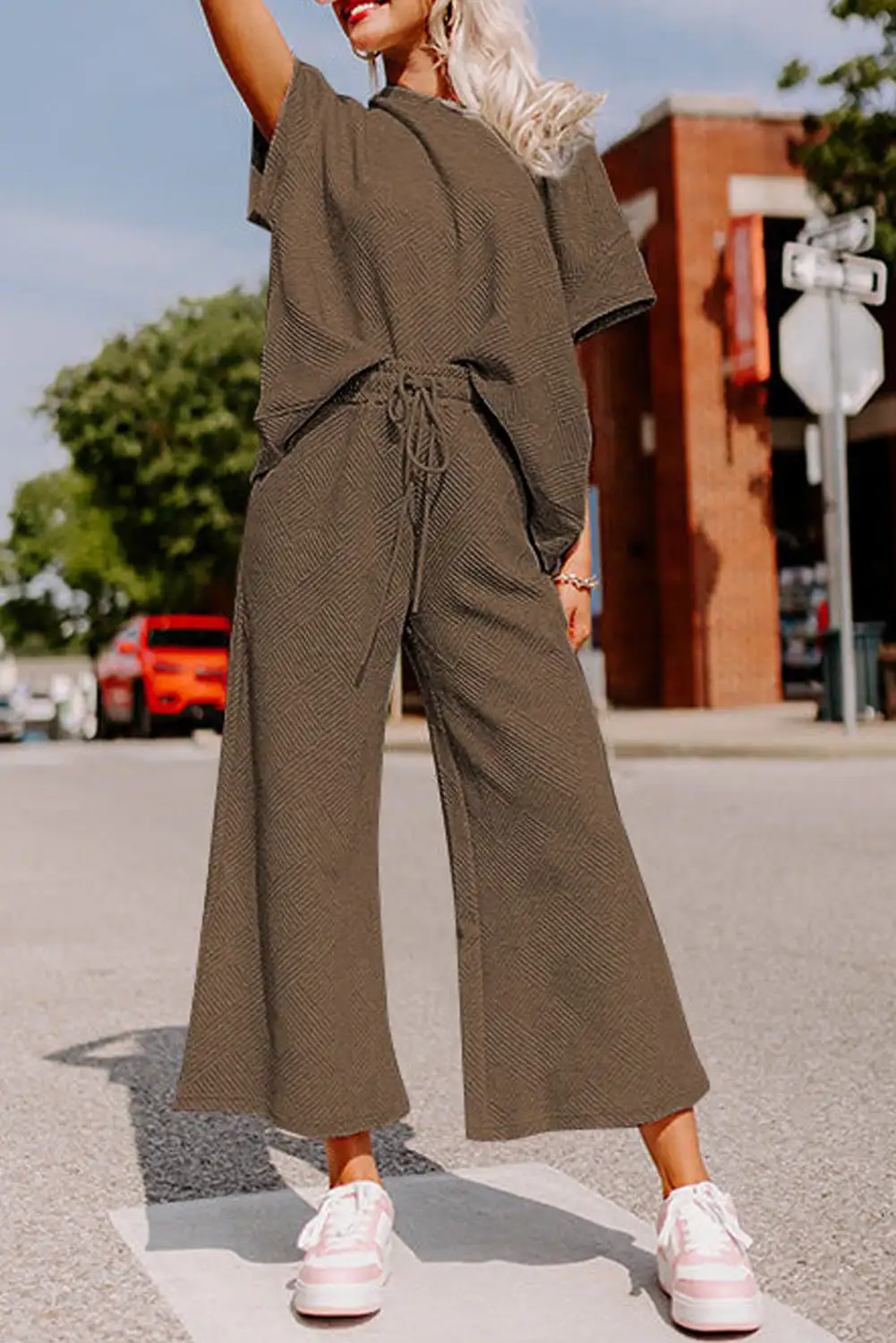 Textured Brown Loose Fit T-Shirt and Pants Set