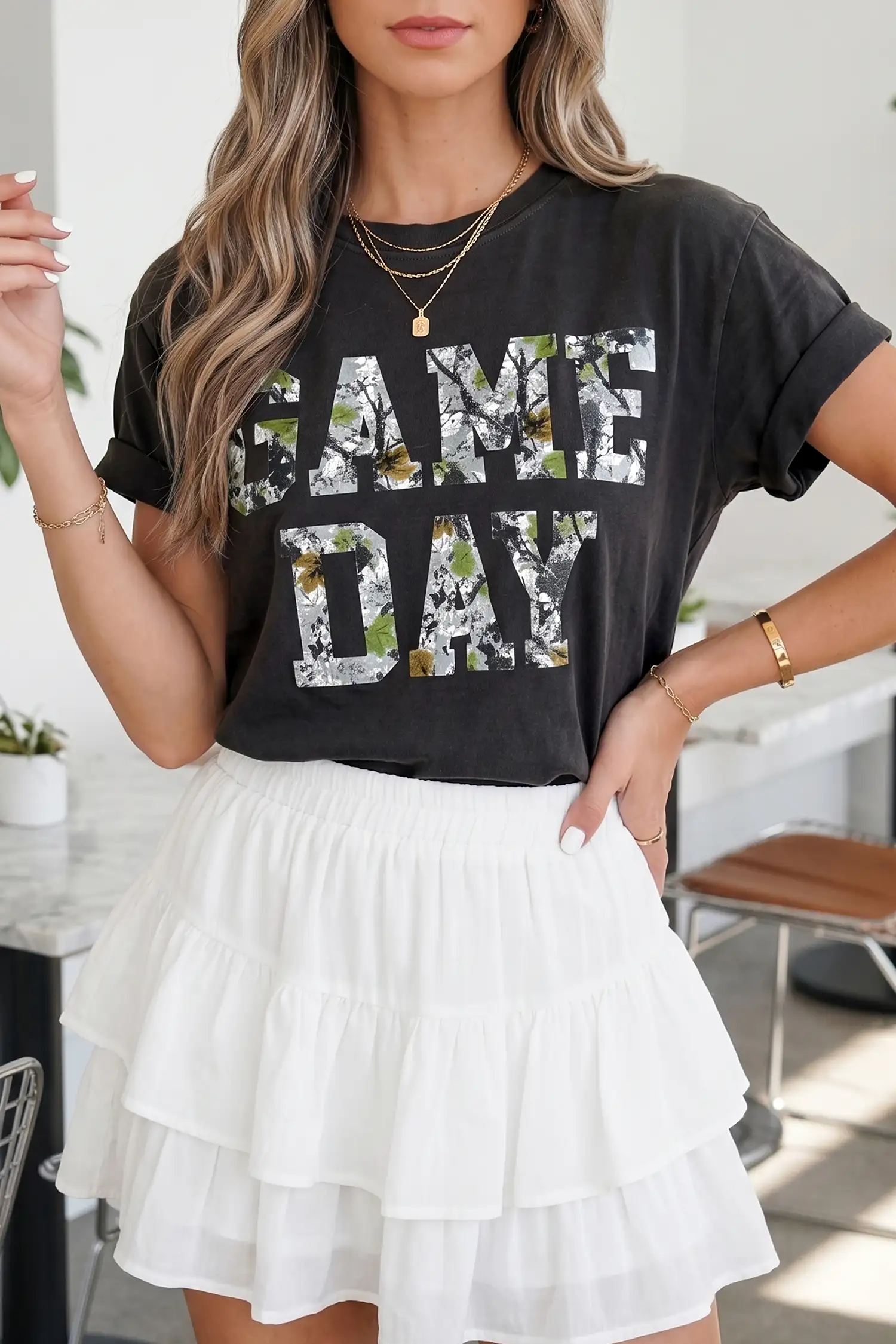black-game-day-camo-letter-print-tee
