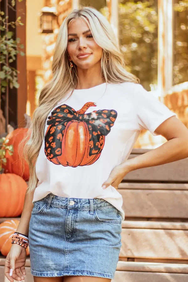 Pumpkin Graphic Crewneck T Shirt - White