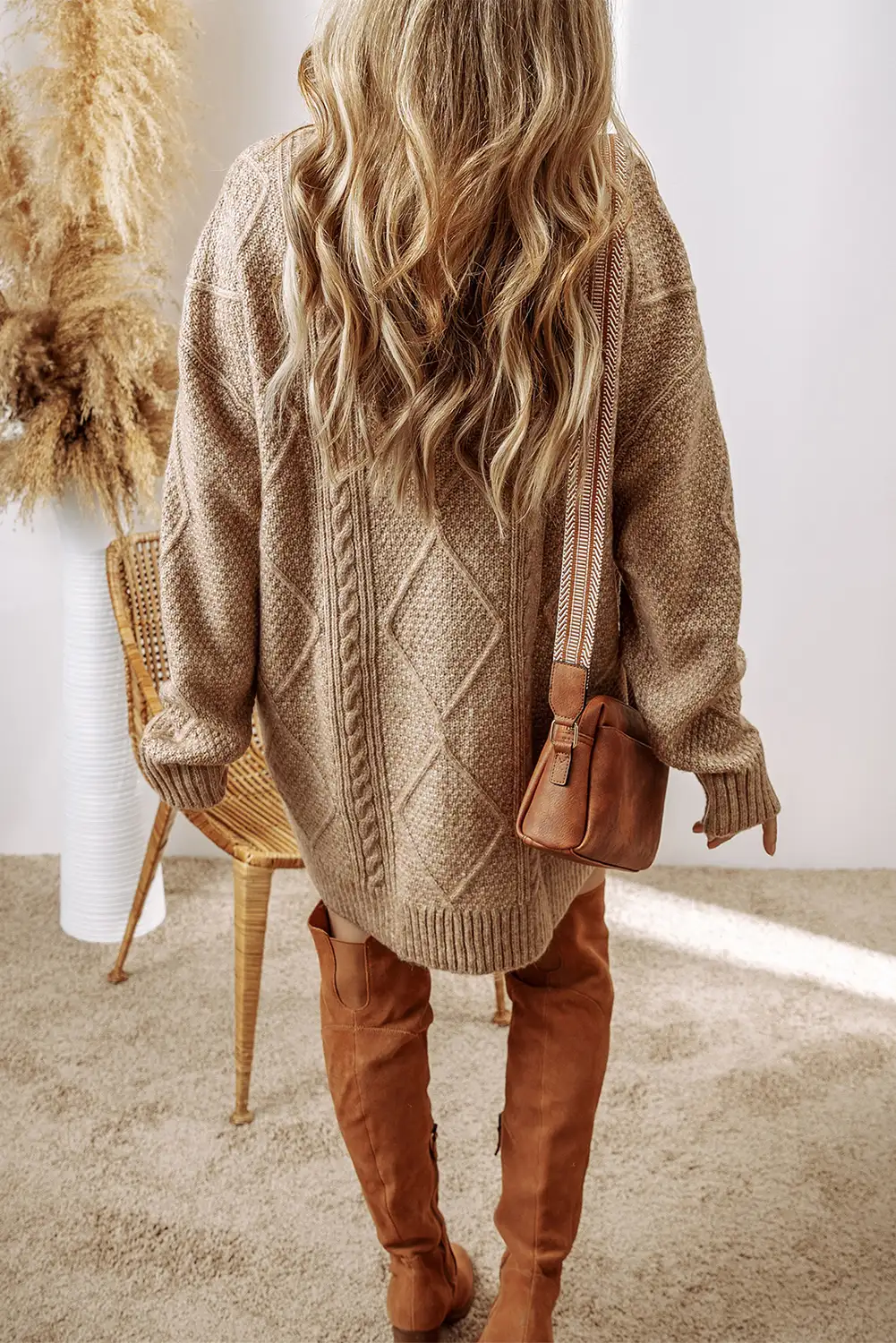 Full-length casual winter styling in natural daylight