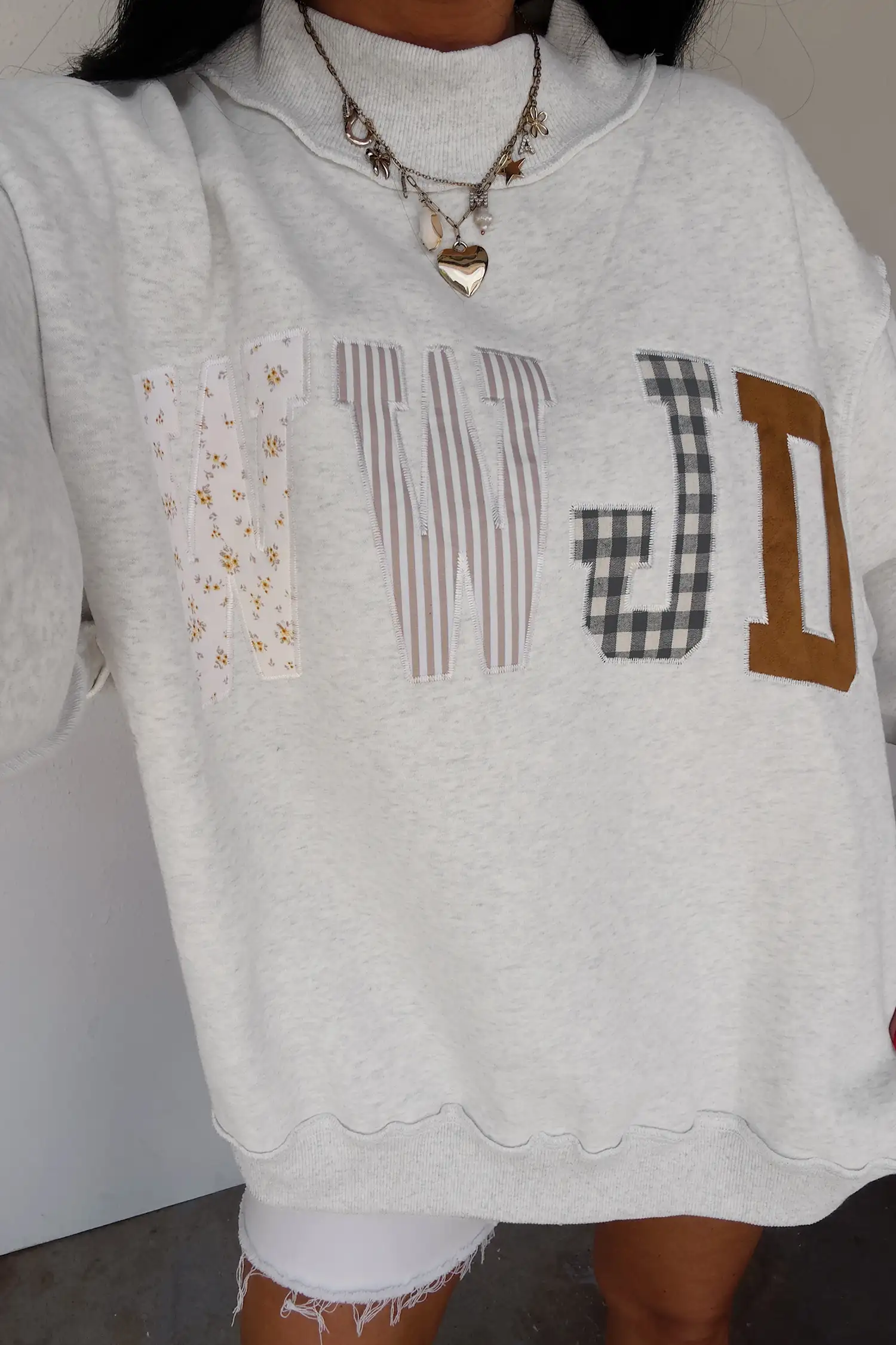 Gray WWJD Mixed Pattern Embroidered Patch Graphic Mock-Neck Sweatshirt (Oversized)
