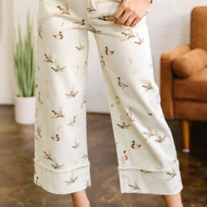 Beige Mallard-Print Denim Jeans with Cuffed Hem — Casual Shift