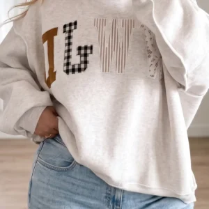 Gray WWJD Patchwork Letter Graphic Sweatshirt — Plus Size, Exposed Seam, Oversized Fit