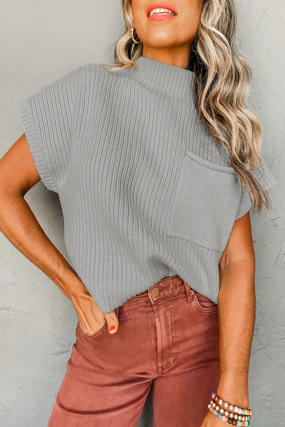 Cozy Gray Ribbed Knit Short Sleeve Sweater