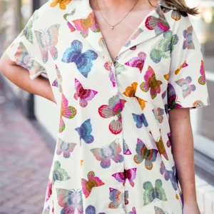 Charming Butterfly Print Short Sleeve Pajama Set for Cozy Summer Nights in Elegant Home Loungewear
