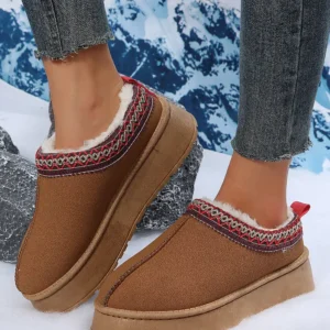 Plush Lined Snow Boots - Chestnut Suede