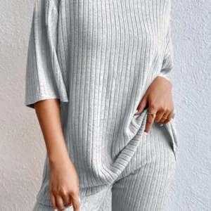 Cozy Gray Ribbed Lounge Set for Casual Fall and Autumn Days at Home