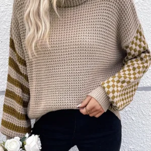 Chic Smoke Gray Plaid Waffle Knit Turtleneck Sweater for Casual Modern Fall Fashion