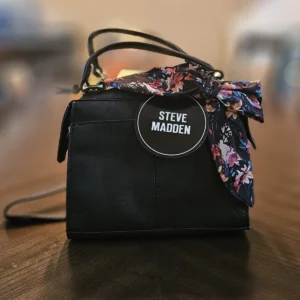 Steve Madden BREESE Black Crossbody Purse
