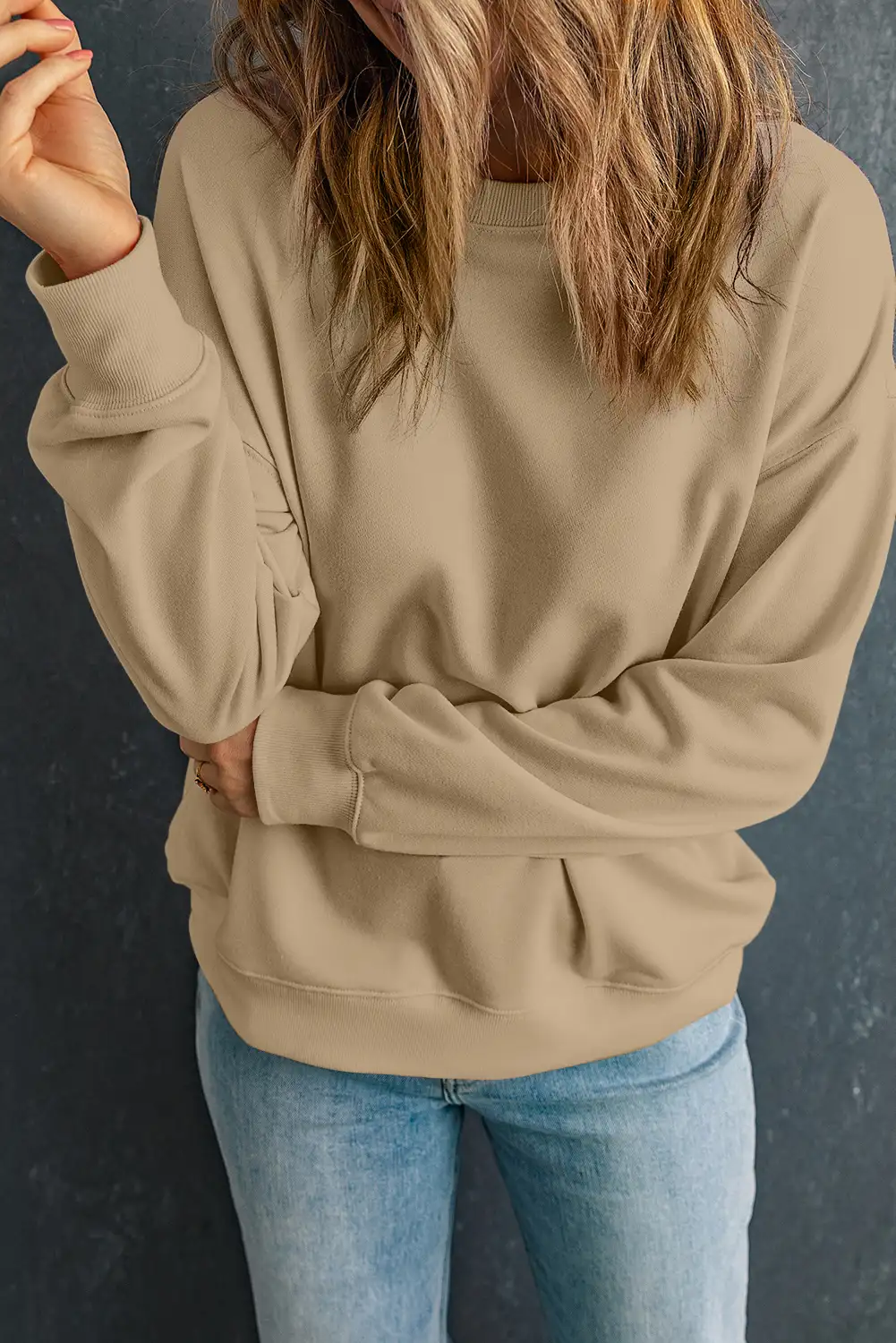 Quiet weekend outfit with a soft solid pullover