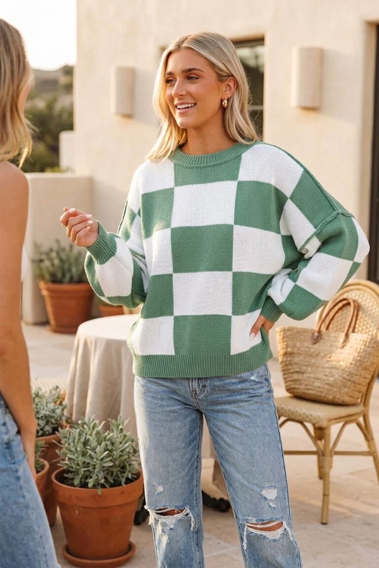 Green Checkered Knit That Makes Fall Feel Effortless
